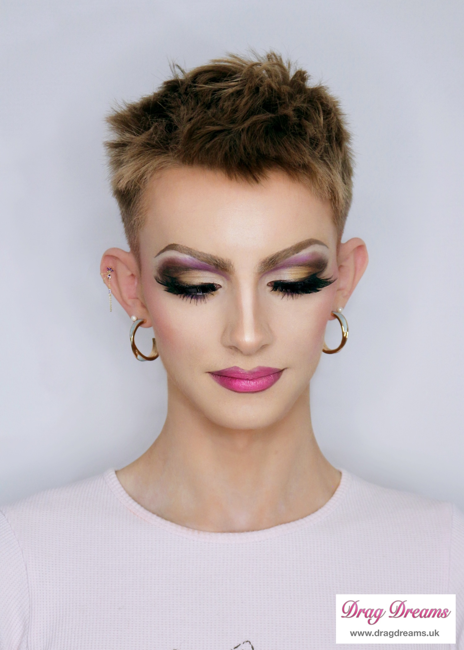 drag makeup London drag queen makeup service